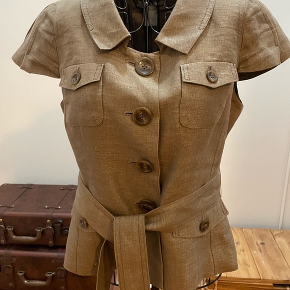 Safari Anyone? - Picture 2 of 8